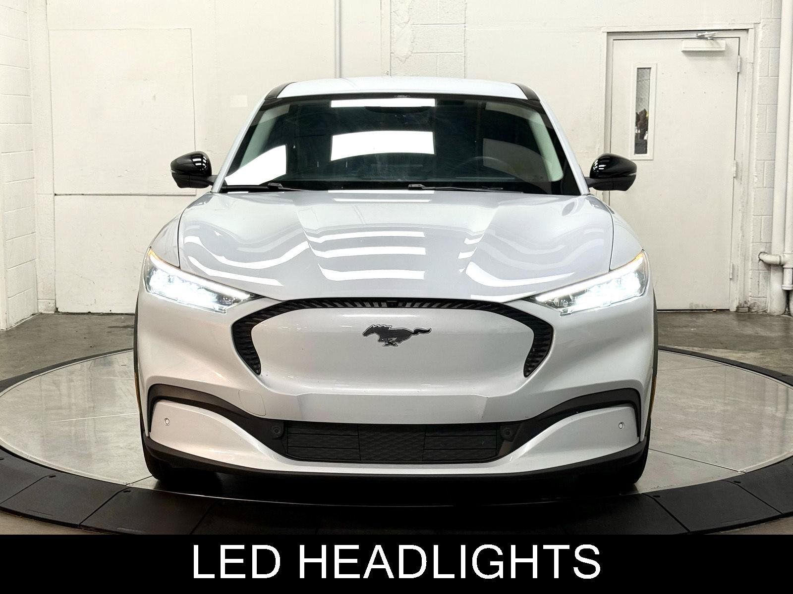 Used 2023 Ford Mustang Mach-E Select RWD image 3