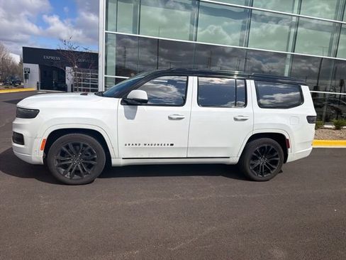 Used 2022 Jeep Grand Wagoneer Series II w/ Quick Order Packagew 28T image 3