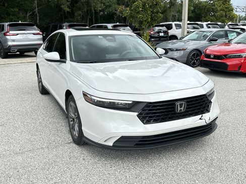 Used 2024 Honda Accord EX image 8
