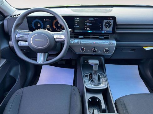 New 2026 Hyundai Kona SE image 20