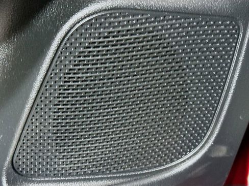 Used 2020 Chrysler Pacifica Touring w/ S Appearance Package image 23