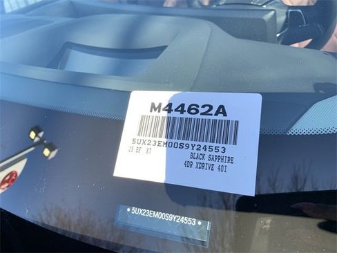 Used 2025 BMW X7 xDrive40i image 39