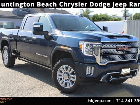 Used 2023 GMC Sierra 3500 Denali w/ Denali Ultimate Package AWD/4WD image 1