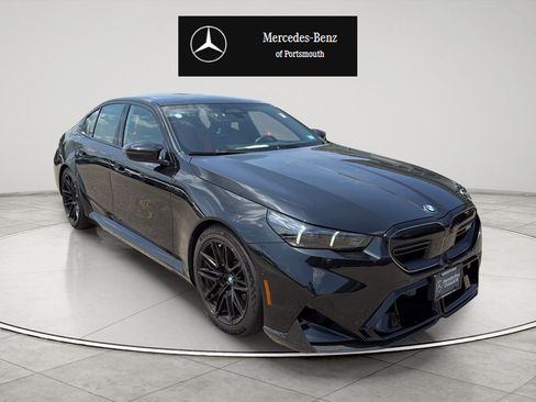 Used 2026 BMW M5 w/ Executive Package AWD/4WD image 7