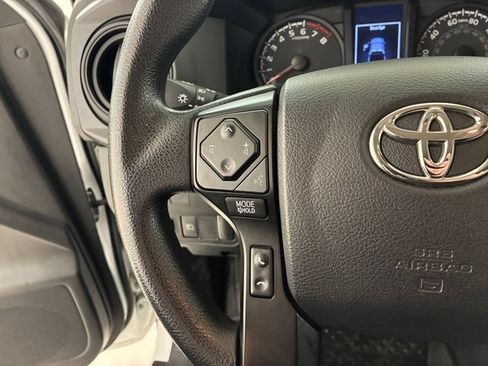 Used 2022 Toyota Tacoma SR AWD/4WD image 23