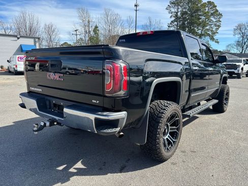 Used 2018 GMC Sierra 1500 SLT w/ SLT Premium Package image 11