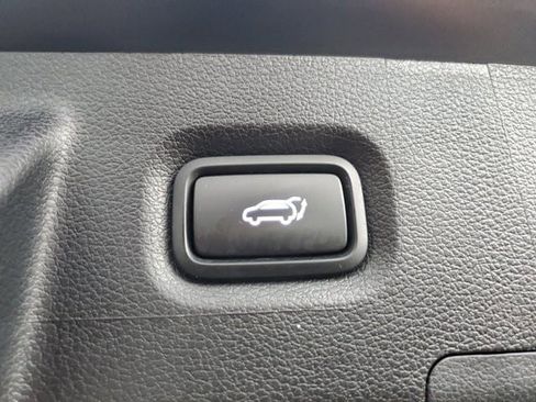 Used 2023 Hyundai Santa Fe SEL FWD image 13
