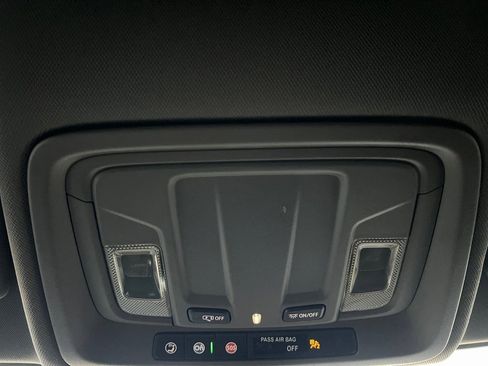 Used 2019 Chevrolet Silverado 1500 LT image 35