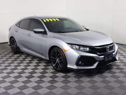 Used 2019 Honda Civic Sport image 3