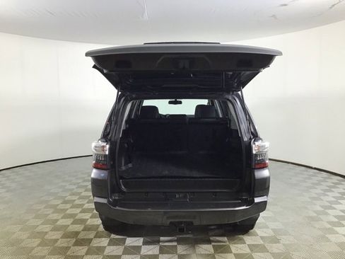 Used 2017 Toyota 4Runner SR5 Premium image 22