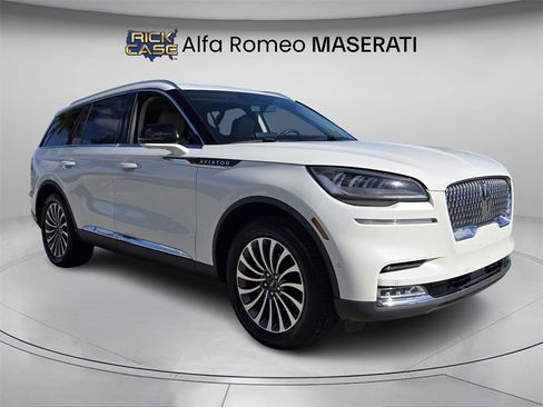 Used 2020 Lincoln Aviator Reserve w/ Equipment Group 201A image 9