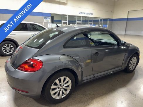 Used 2014 Volkswagen Beetle 2.5 image 3
