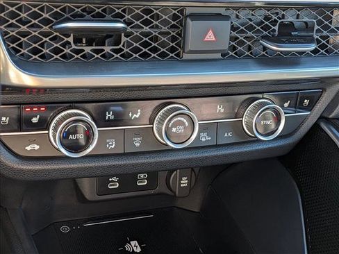 Used 2025 Acura ADX A-Spec image 15