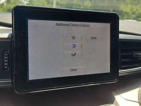 Certified 2020 Ford Explorer XLT w/ Equipment Group 202A RWD image 23