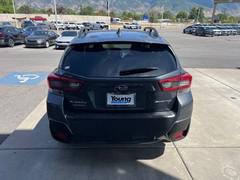 Used 2021 Subaru Crosstrek 2.0i Premium w/ Moonroof Package AWD/4WD image 4