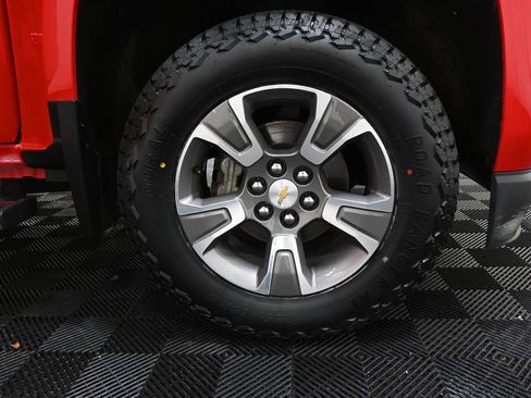 Used 2015 Chevrolet Colorado Z71 w/ LPO, Bed Protection Package image 29