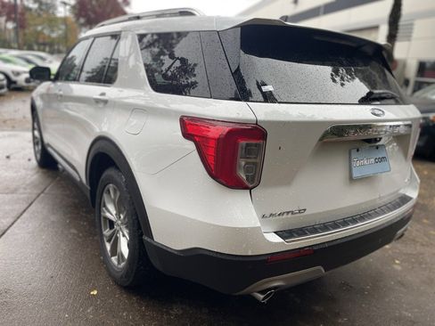 Used 2023 Ford Explorer Limited image 8