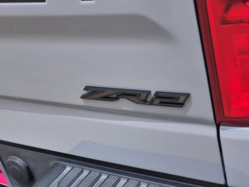 Used 2024 Chevrolet Silverado 1500 ZR2 w/ Technology Package AWD/4WD image 11