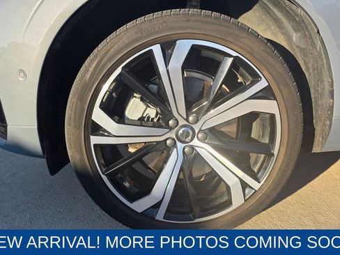Used 2023 Volvo XC60 T8 Ultimate w/ Climate Package image 10