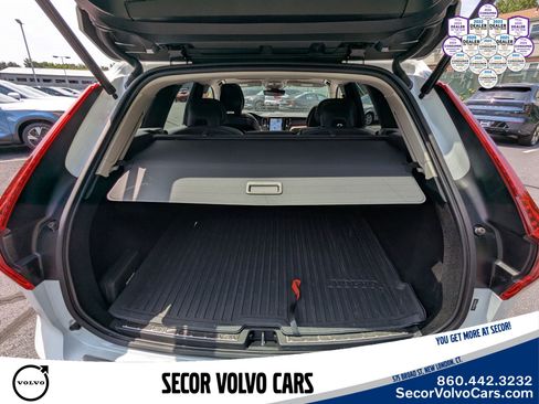 Certified 2023 Volvo XC60 B5 Plus w/ Climate Package image 20