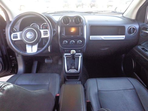 Used 2016 Jeep Compass High Altitude image 18