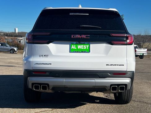 Used 2025 GMC Acadia Elevation image 6