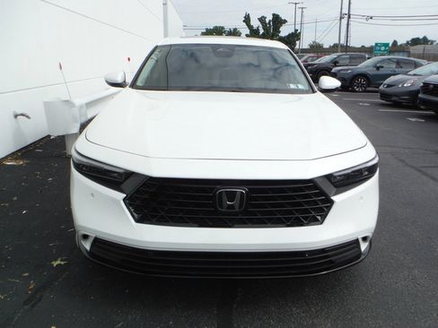 Used 2023 Honda Accord EX-L image 5