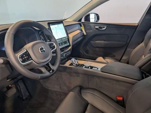 New 2026 Volvo XC60 B5 Ultra w/ Protection Package Premier AWD/4WD image 12