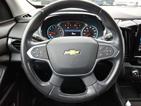 Used 2021 Chevrolet Traverse LT AWD/4WD image 19