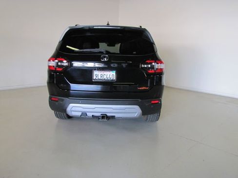 Certified 2024 Honda Pilot TrailSport image 24