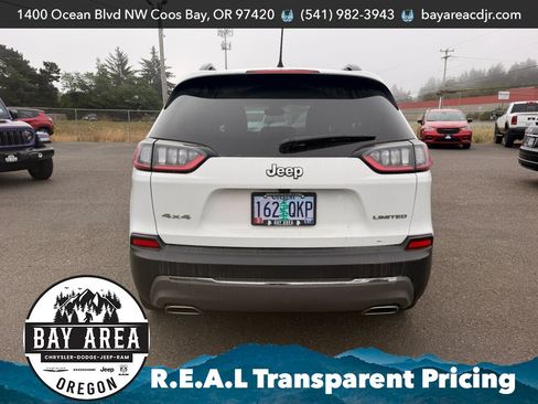 Used 2022 Jeep Cherokee Limited w/ Elite Package AWD/4WD image 5