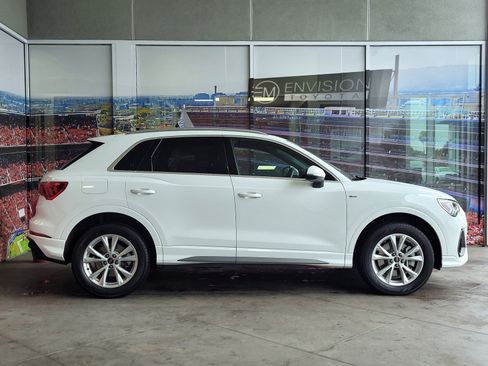 Used 2024 Audi Q3 2.0T Premium image 4