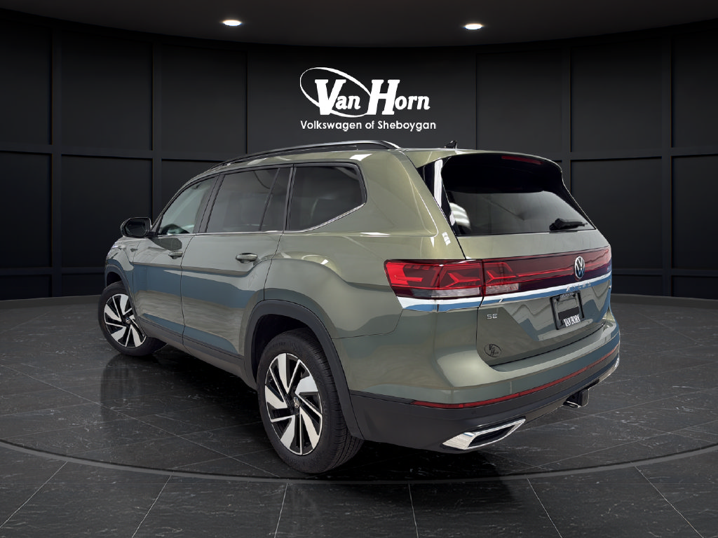 Used 2025 Volkswagen Atlas SE w/ Panoramic Sunroof Package AWD/4WD image 5
