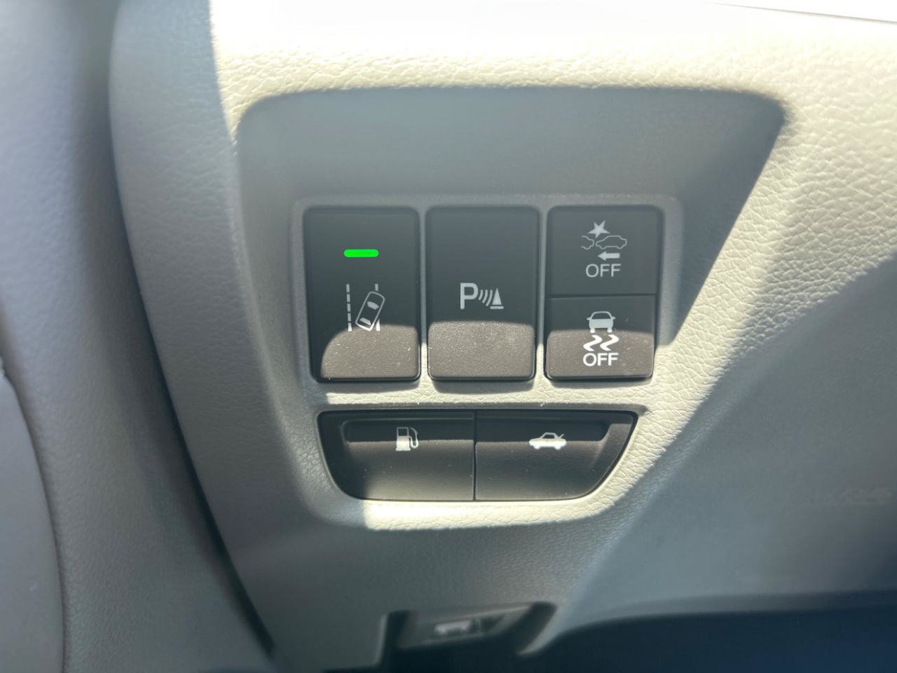 Used 2016 Acura TLX w/ Advance Package FWD image 17