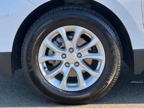 Used 2019 Chevrolet Equinox LS FWD image 31