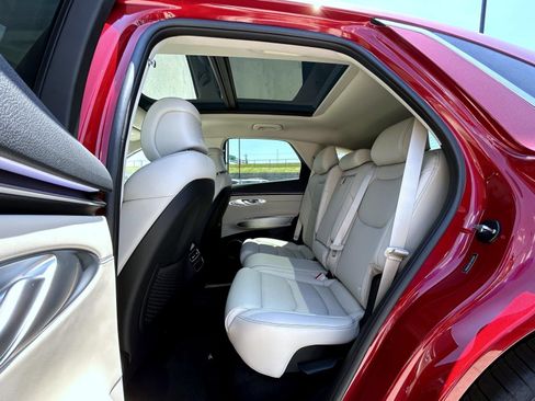 New 2026 Genesis GV70 2.5T Select AWD/4WD image 19