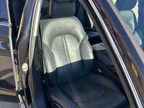 Used 2015 Audi A8 L 3.0T w/ Premium Package image 31