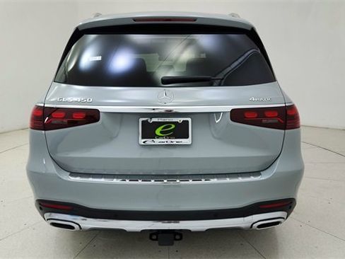 Used 2024 Mercedes-Benz GLS 450 4MATIC image 5