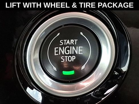 Used 2022 Chevrolet Silverado 1500 RST AWD/4WD image 20