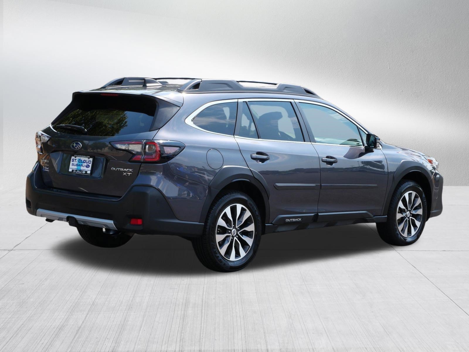 Used 2023 Subaru Outback Limited XT AWD/4WD image 7