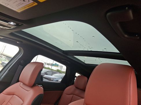 New 2026 Kia Sportage SX Prestige image 10