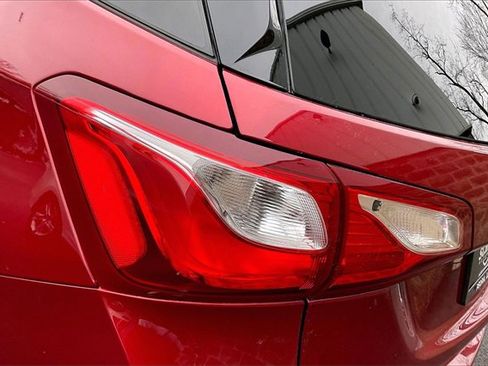 Used 2020 Chevrolet Equinox Premier image 30