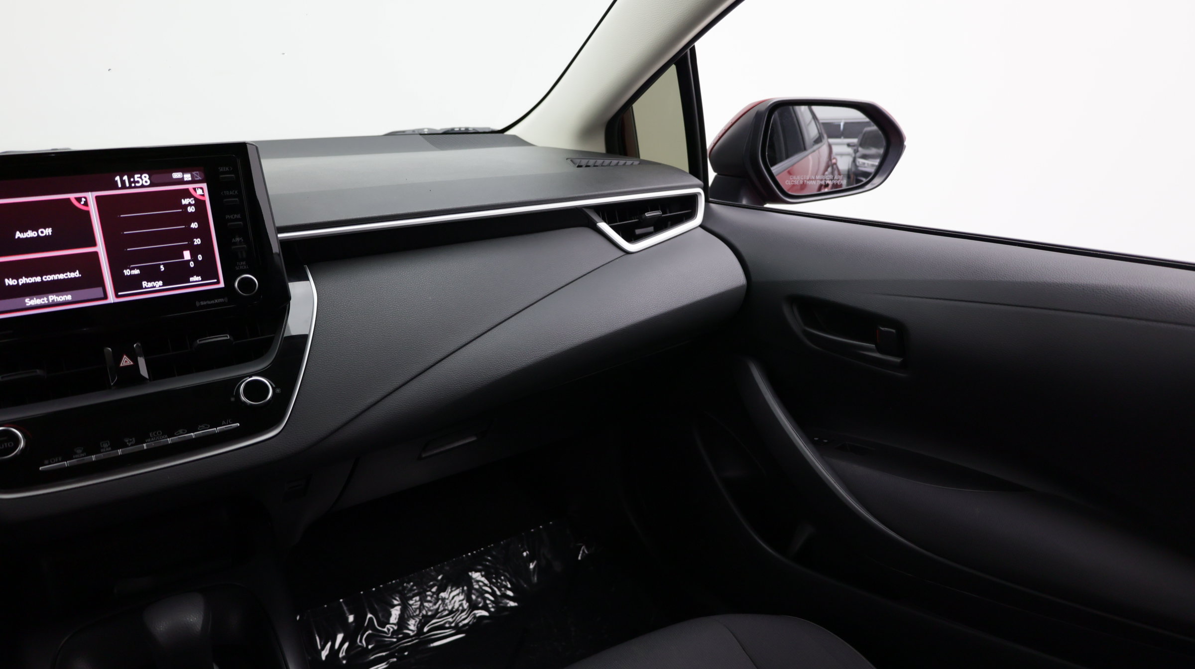Used 2022 Toyota Corolla LE FWD image 26
