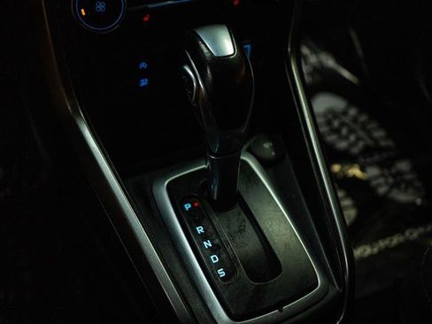 Used 2019 Ford EcoSport SE w/ SE Convenience Package FWD image 19