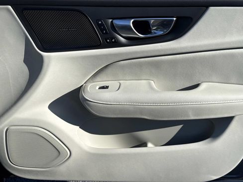 Used 2024 Volvo S60 B5 Ultimate w/ Climate Package image 24