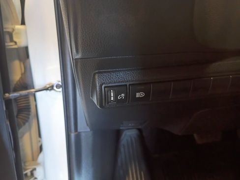 Used 2019 Toyota Corolla XSE FWD image 17