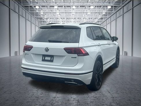 Used 2021 Volkswagen Tiguan SE R-Line AWD/4WD image 22