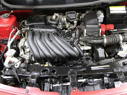 Used 2019 Nissan Versa SV image 35