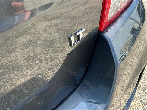 Used 2019 Chevrolet Trax LT image 8