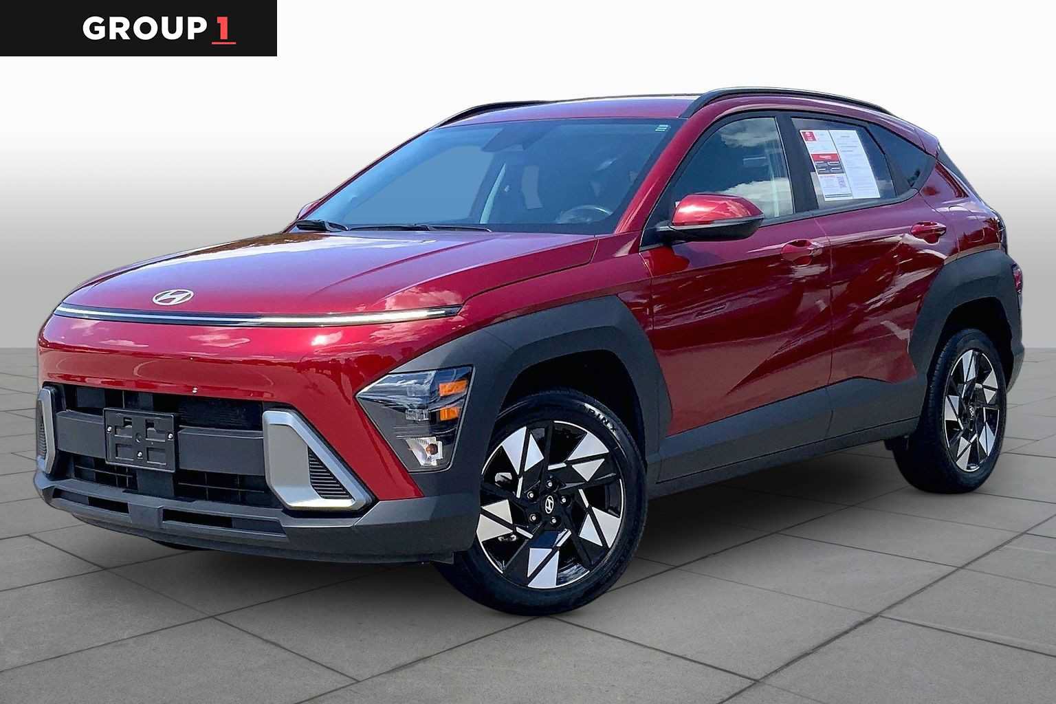 Used 2025 Hyundai Kona SEL AWD/4WD image 1